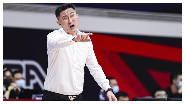 国产香蕉尹人综合在线